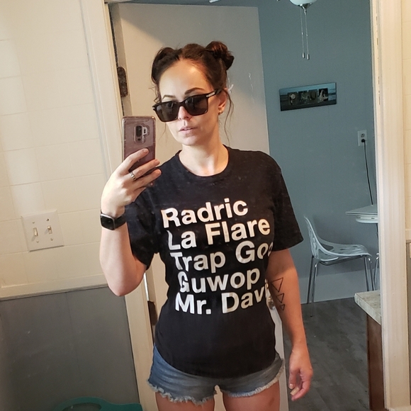 Meet your Posher, Chelsea - Picture 1 of 6